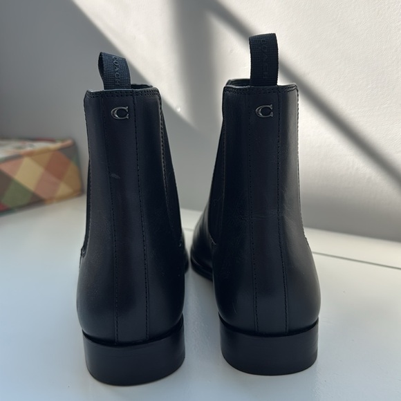 Coach Men's Metropolitan Chelsea Leather Boots, size 8.5 - Picture 3 of 5